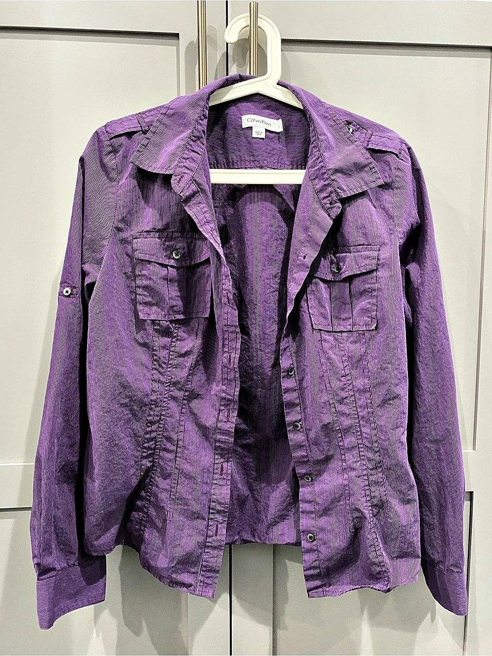 Calvin Klein Striped long sleeve in Purple Size Large Like New